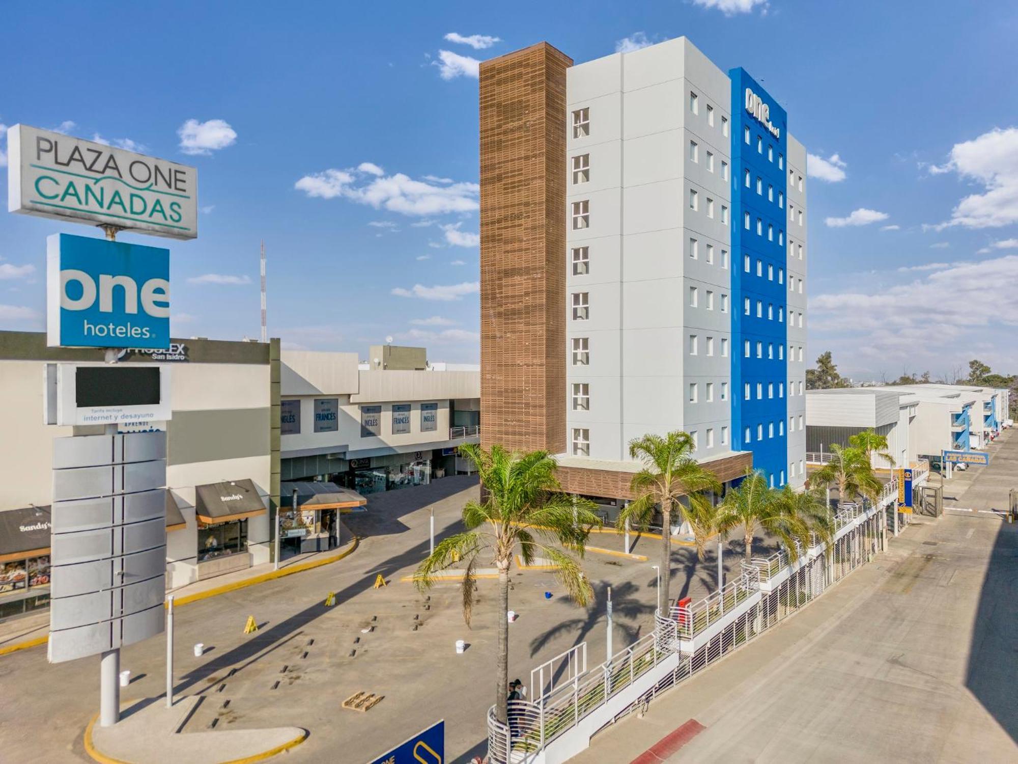 One Guadalajara Periferico Norte Eksteriør billede